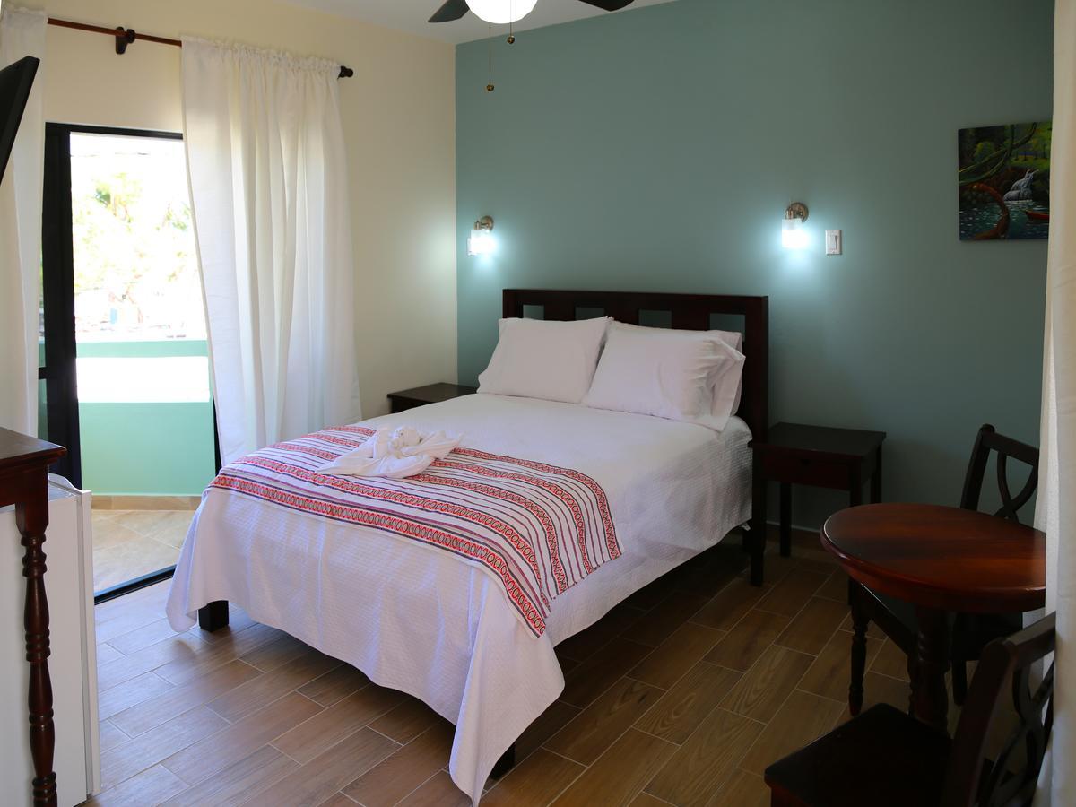 Jan'S Hotel Caye Caulker Δωμάτιο φωτογραφία