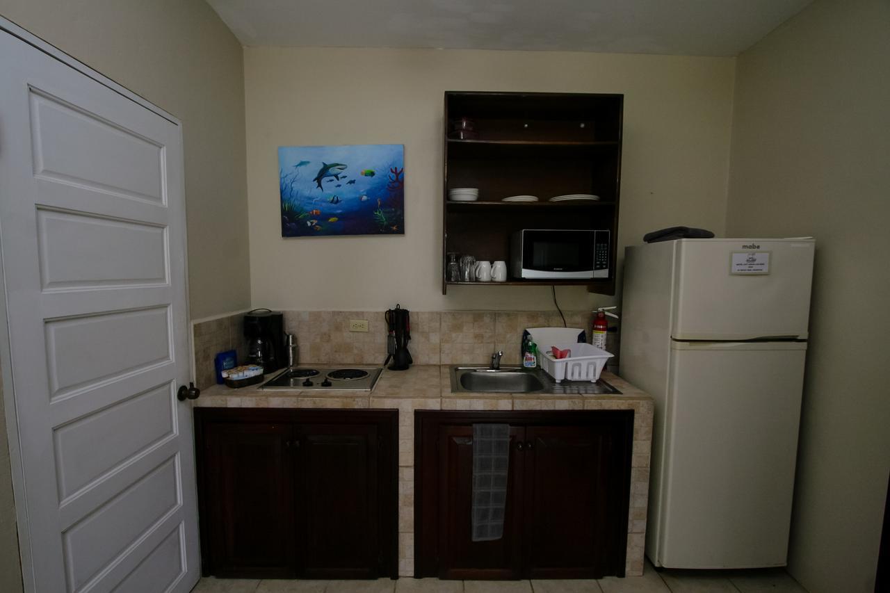 Jan'S Hotel Caye Caulker Εξωτερικό φωτογραφία
