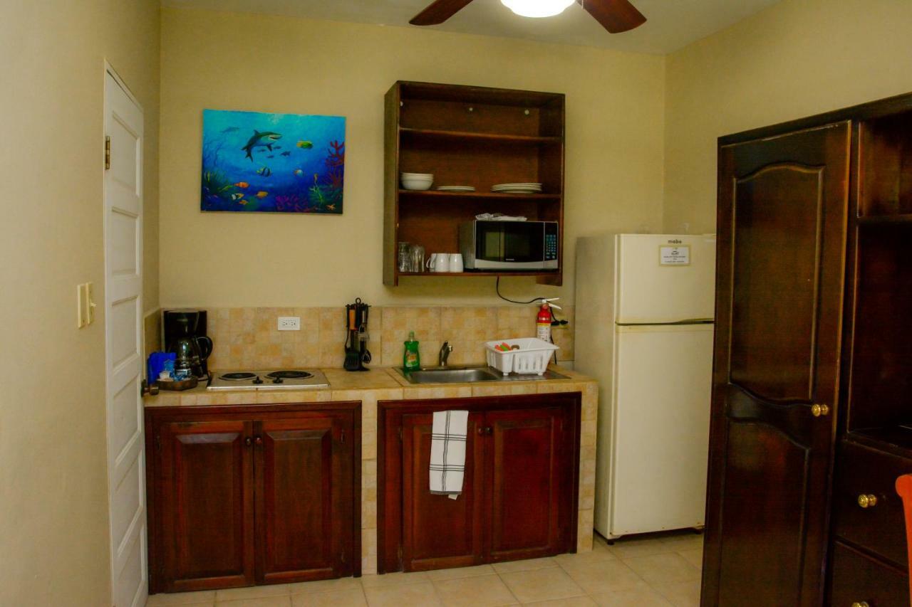Jan'S Hotel Caye Caulker Εξωτερικό φωτογραφία